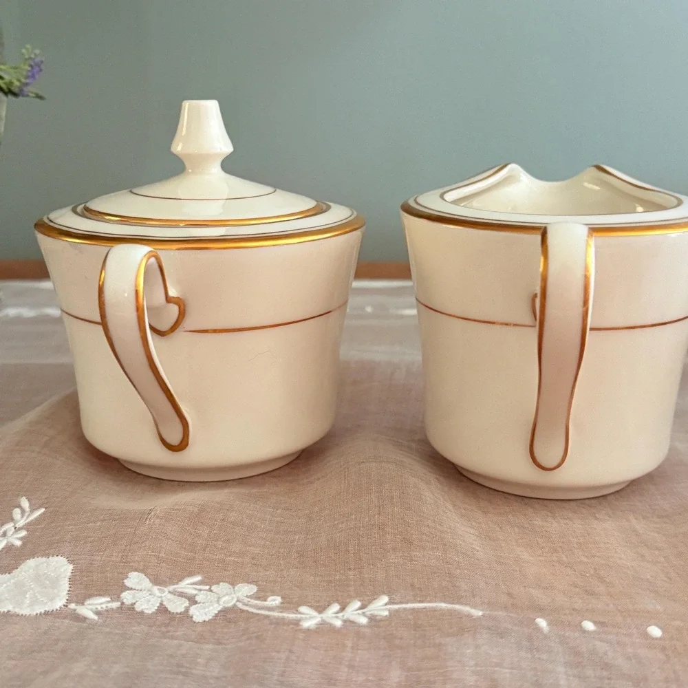 Noritake Ivory China Salt and Pepper Shakers Creamer & Sugar Linton 7552